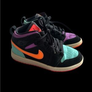 Nike Jordan 1 Mid Black/Total Orange Kids Size 12